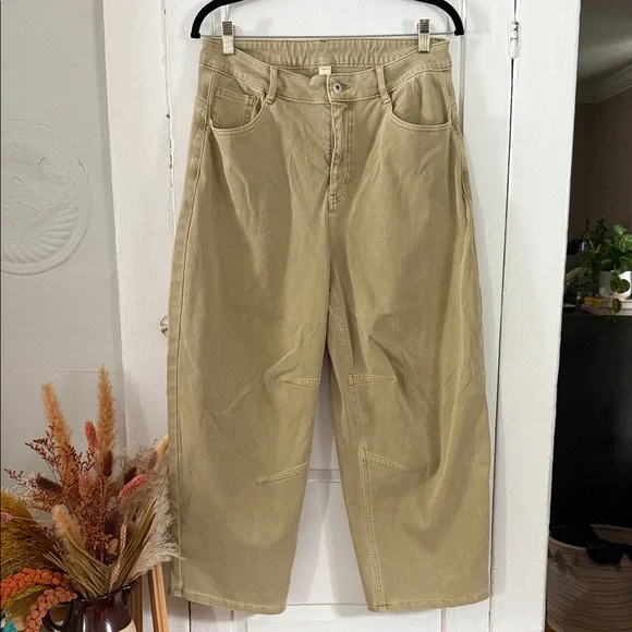 Halara Khaki Green Barrel Leg Jeans - Picture 1 of 4